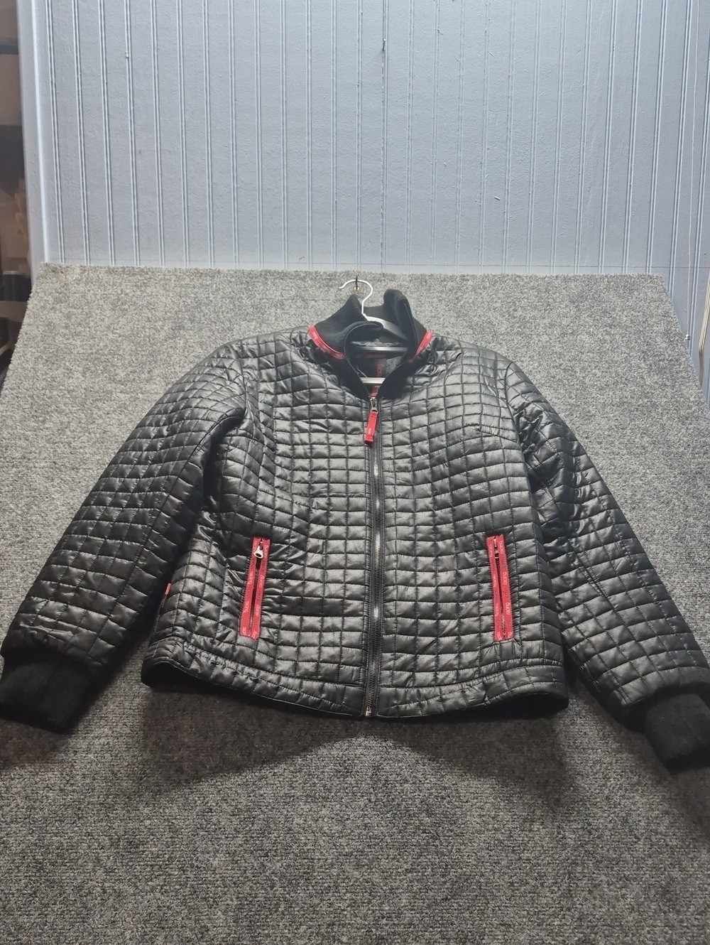 Aprilia Racing Team Paddock Quilted Black Jacket with Red Trim Women' Large
